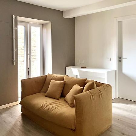 Casa Edera&Ulivo - Pavia City - By Host4U Apartment ภายนอก รูปภาพ