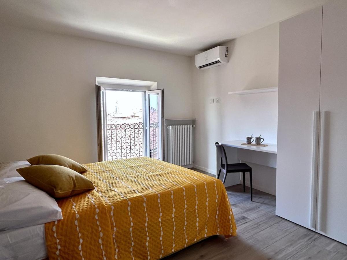 Casa Edera&Ulivo - Pavia City - By Host4U Apartment ภายนอก รูปภาพ